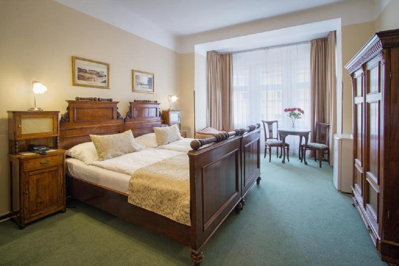 Hotel Taurus Praga Esterno foto